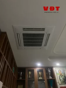 máy lạnh cũ âm trần daikin