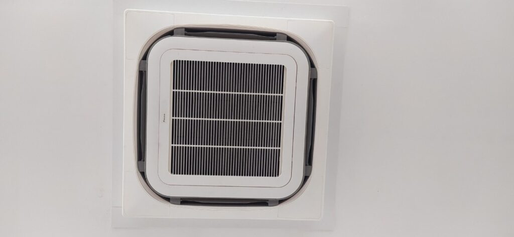 máy lạnh cũ Daikin