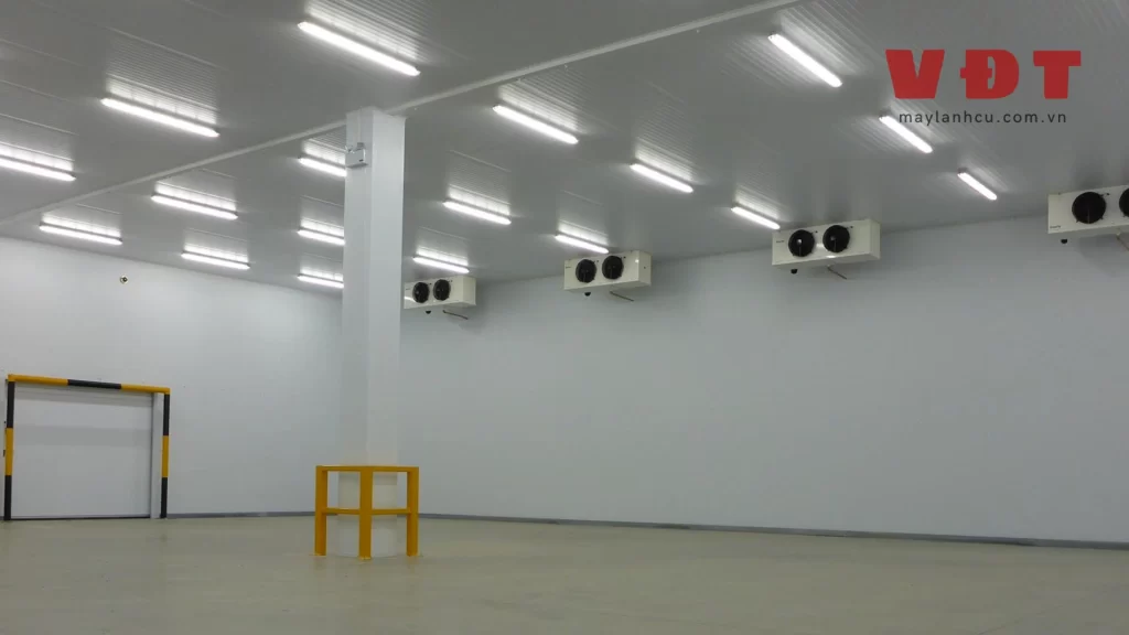 Mua bán kho lạnh cũ