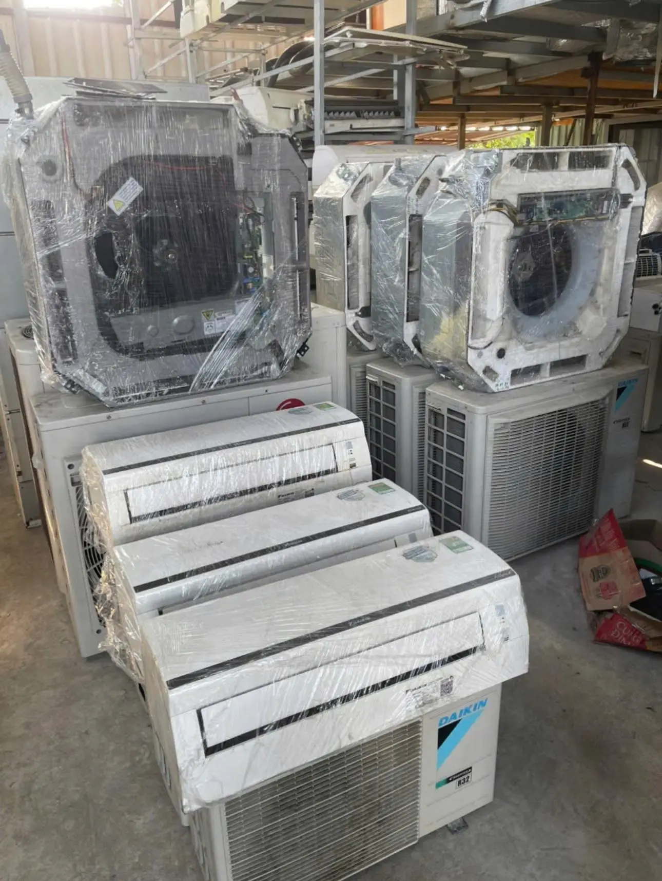 Máy lạnh inverter Daikin cũ