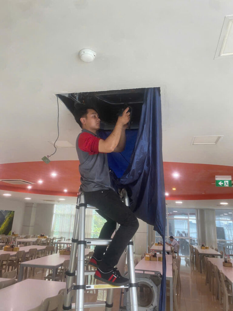 Vệ sinh máy lạnh Thủ Đức – Có mặt nhanh, sạch sâu, mát bền Vệ sinh máy lạnh Thủ Đức – Có mặt nhanh, sạch sâu, mát bền