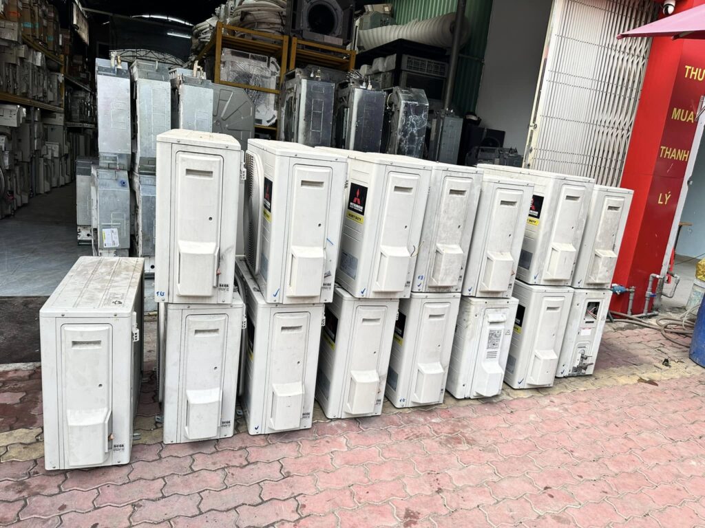 Máy lạnh cũ Bình Dương tại kho VĐT