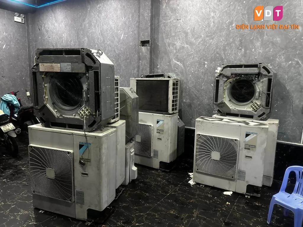 Bảng giá dịch vụ thanh lý máy lạnh Thủ Đức