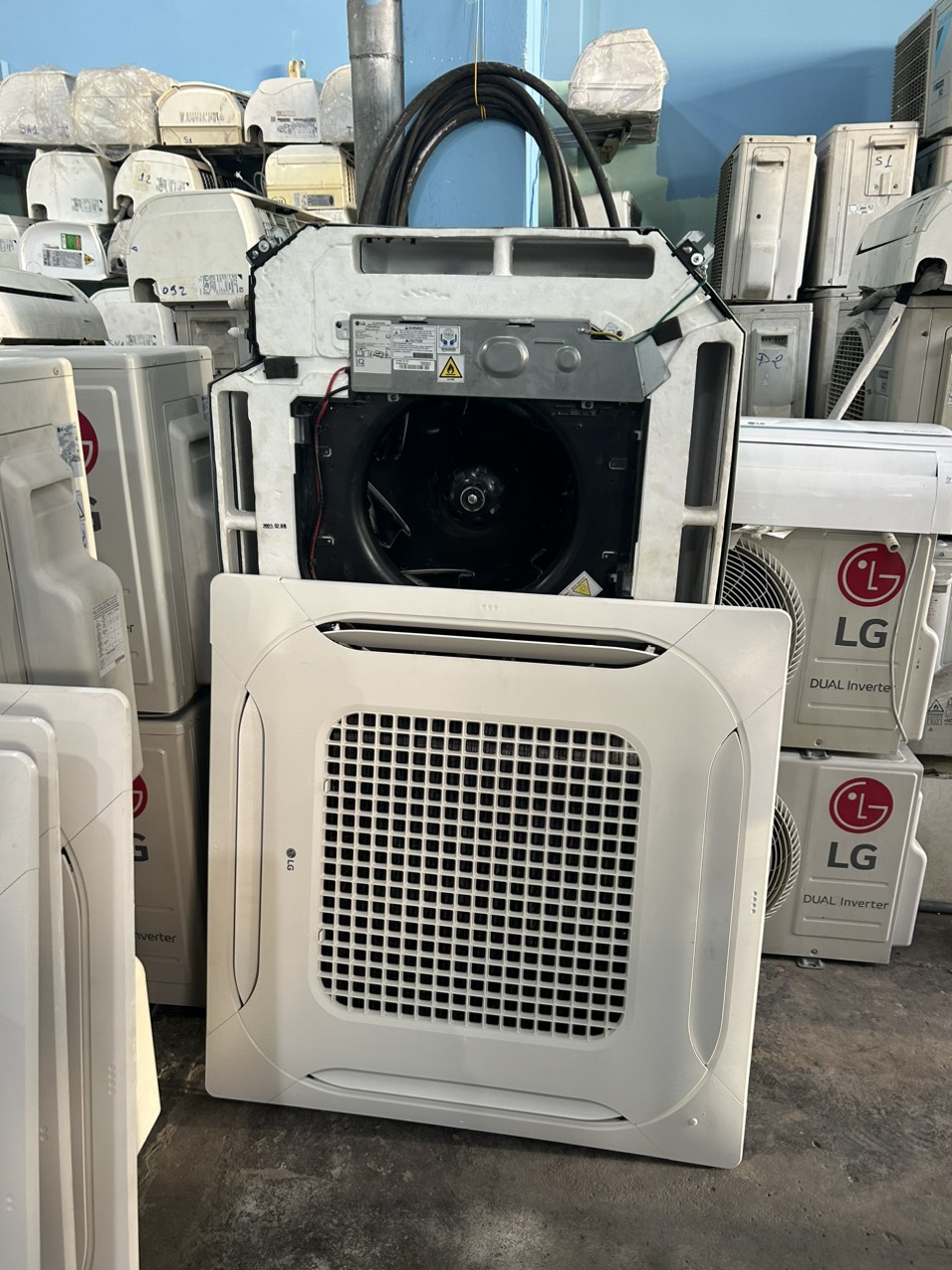 Dịch Vụ Thanh Lý Máy Lạnh Tại Dĩ An Uy Tín, Hiệu Quả