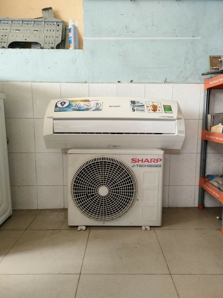 Khám Phá Máy Lạnh Cũ Sharp – Ưu Điểm Và Lời Khuyên Hữu Ích