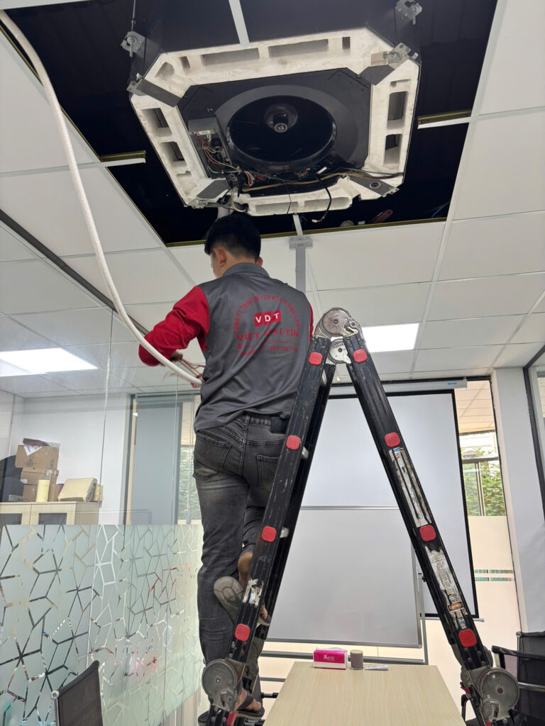 Sửa máy lạnh Quốc Lộ 13