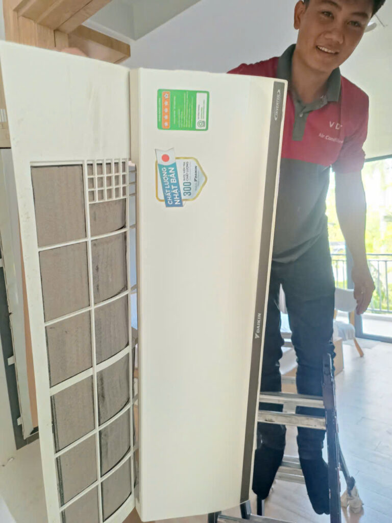 Vệ sinh máy lạnh treo tường Thủ Đức | Sạch sâu, mát bền Vệ sinh máy lạnh treo tường Thủ Đức | Sạch sâu, mát bền
